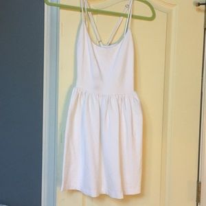 Precious white dress!